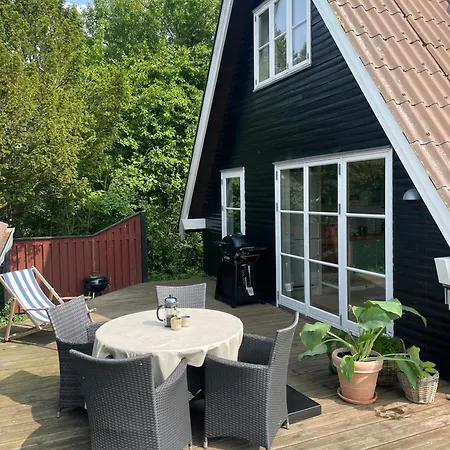 بيت للعطل In The Middle Of Nature With Sea View Spodsbjerg